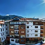 2 Bed 2 Bath, 4 Min Walk To Slope, Predela2, شقة بانسكو