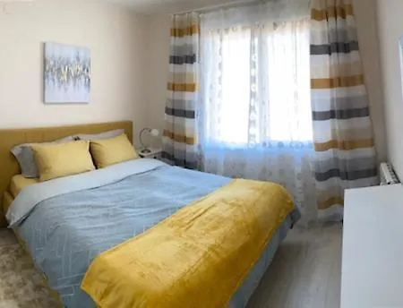 2 Bed 2 Bath, 4 Min Walk To Slope, Predela2, Διαμέρισμα