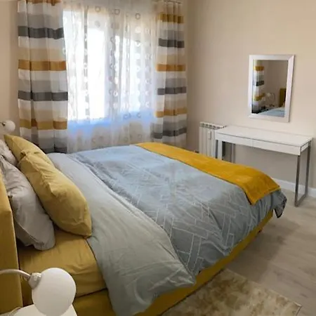 2 Bed 2 Bath, 4 Min Walk To Slope, Predela2, *