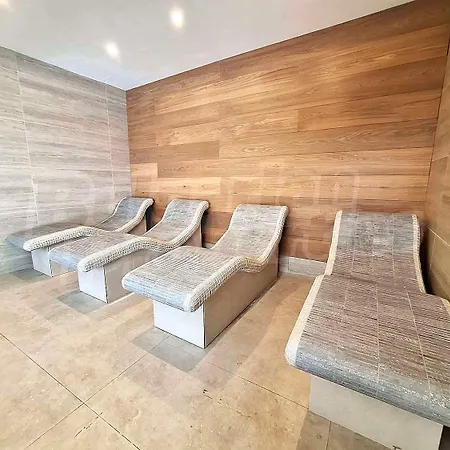 2 Bed 2 Bath, 4 Min Walk To Slope, Predela2, شقة بانسكو