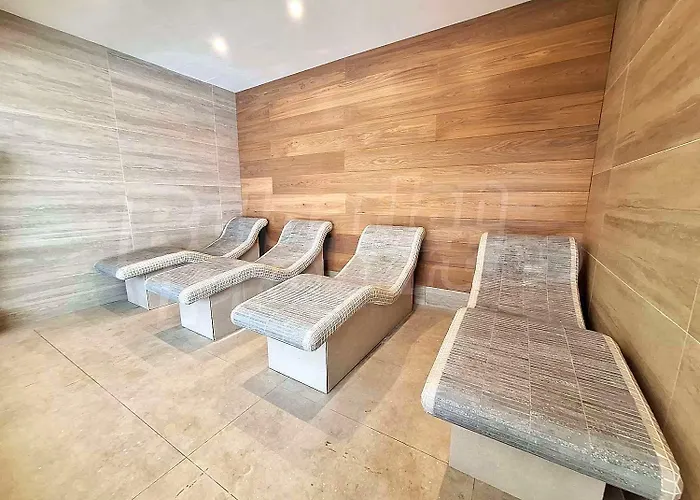 2 Bed 2 Bath, 4 Min Walk To Slope, Predela2, アパート バンスコ